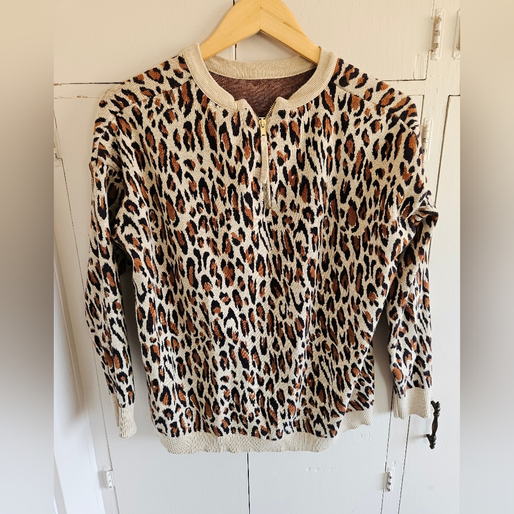 H & M pre worn leopard print zip sweater Size L